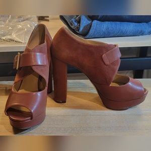 Michael Kors Jane Platform Heel